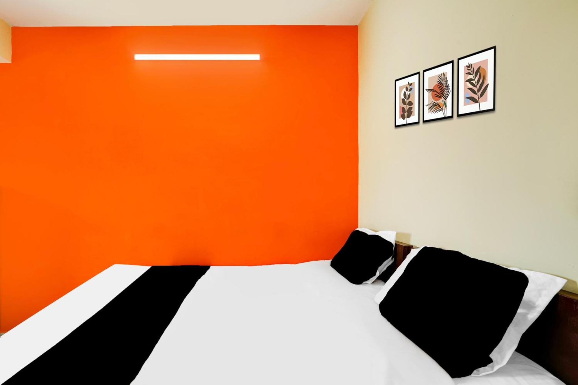 Super Townhouse Marathahalli Near Klm Fashion Mall Bangalore Bagian luar foto