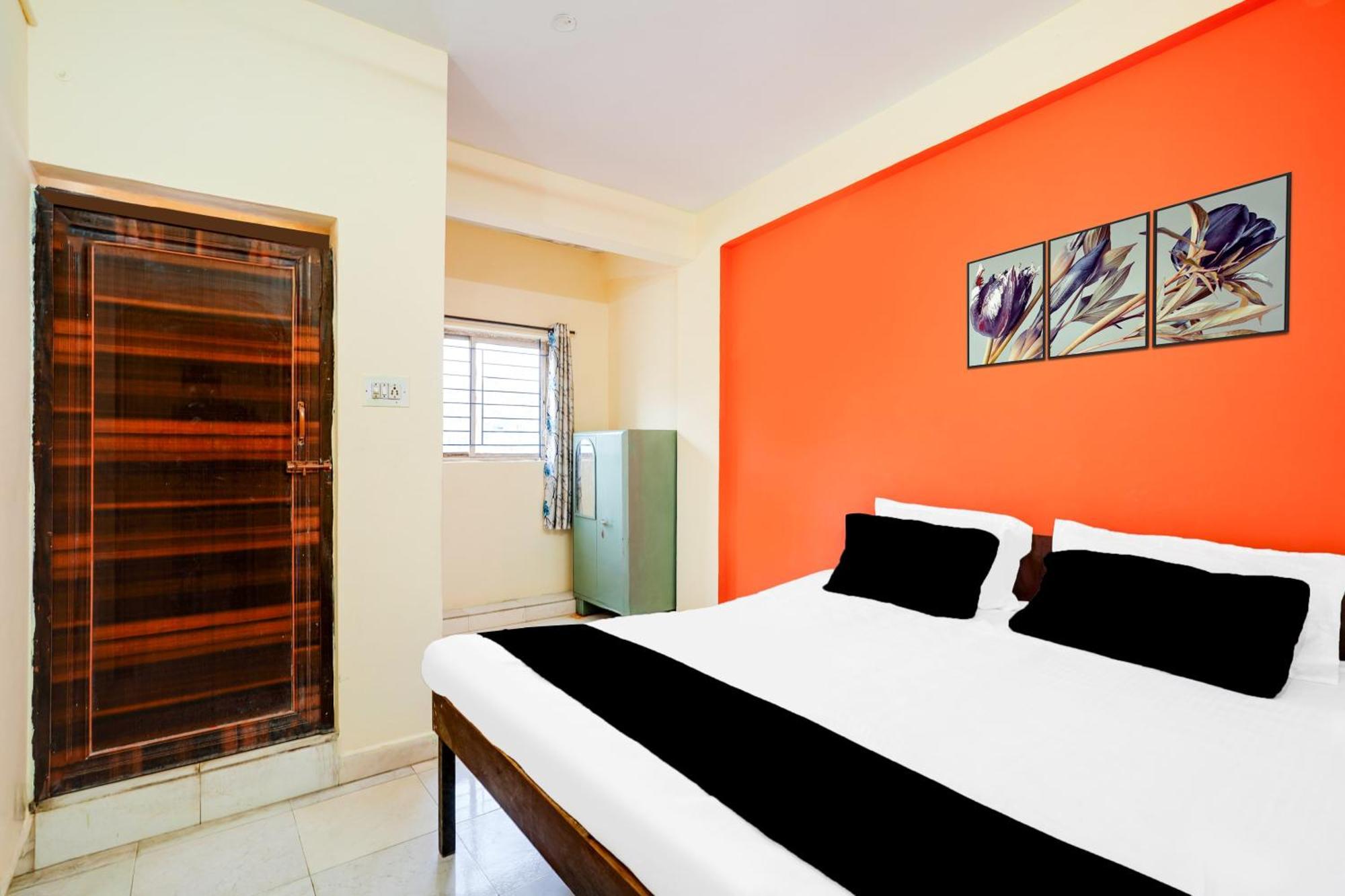 Super Townhouse Marathahalli Near Klm Fashion Mall Bangalore Bagian luar foto