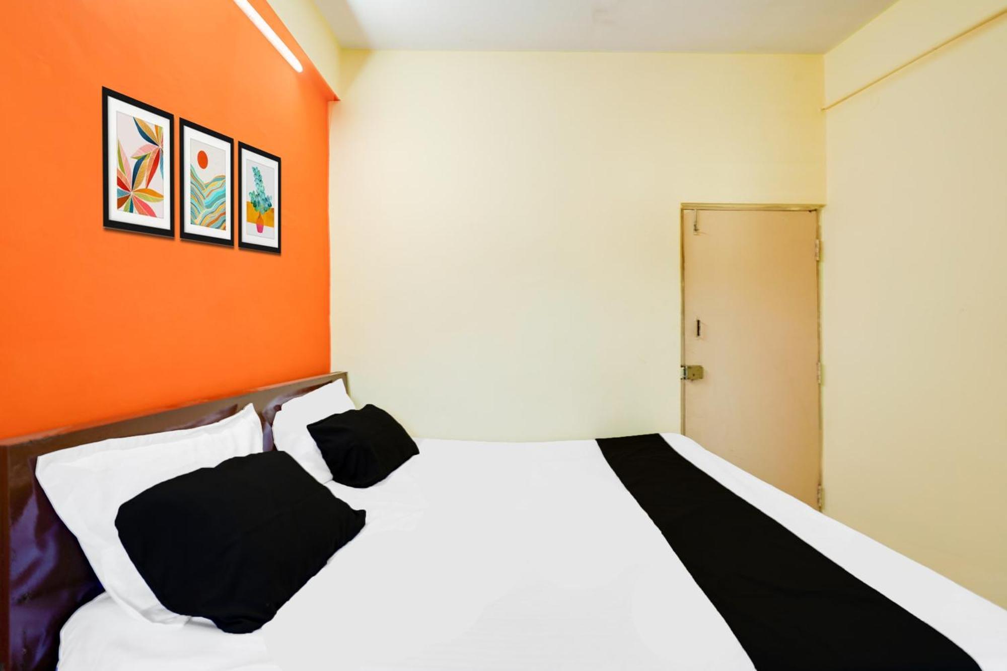 Super Townhouse Marathahalli Near Klm Fashion Mall Bangalore Bagian luar foto