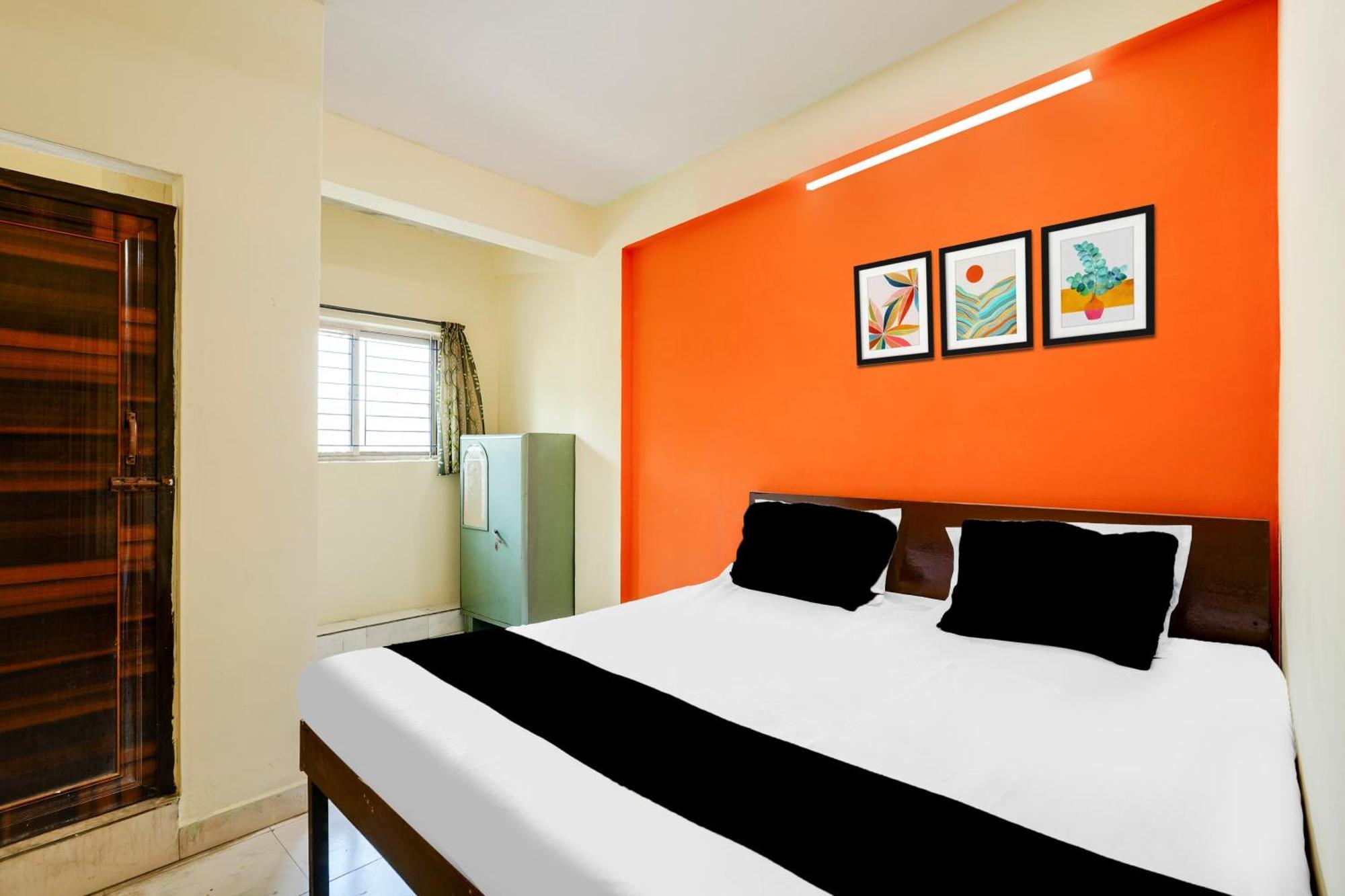 Super Townhouse Marathahalli Near Klm Fashion Mall Bangalore Bagian luar foto